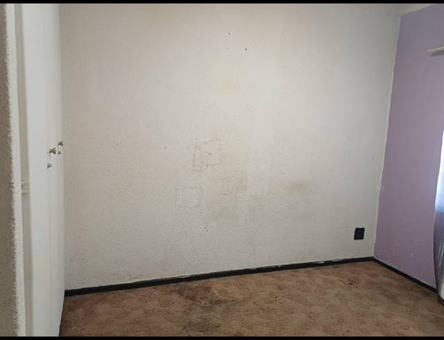 2 BEDROOM APARTMENT FOR SALE IN RAVENSKLIP